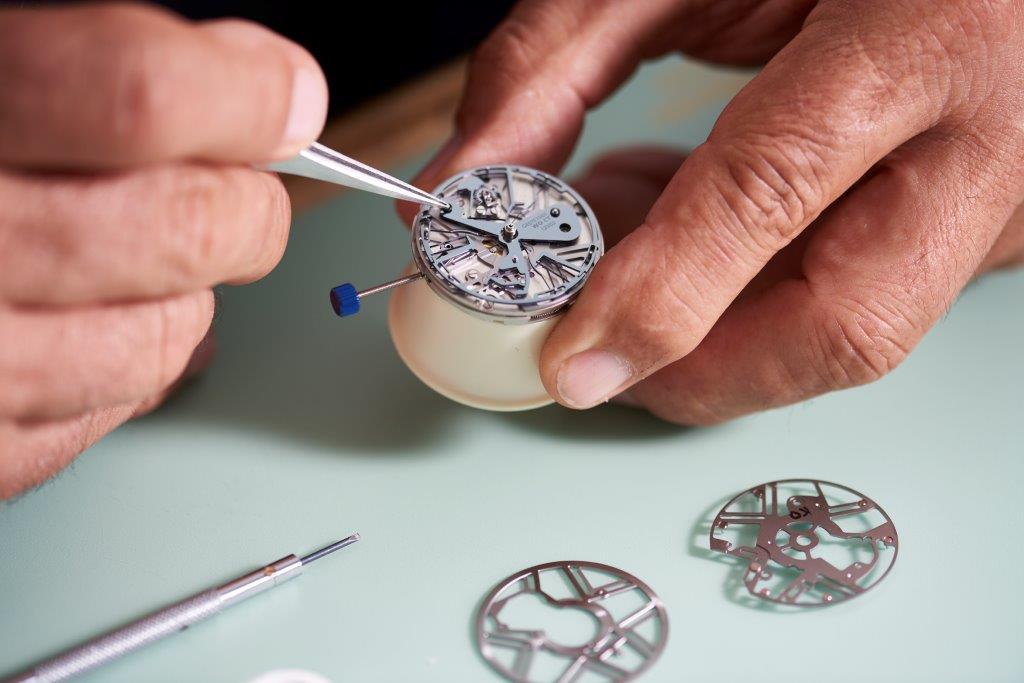Testing and assembling the Zenith calibre ZO 342 